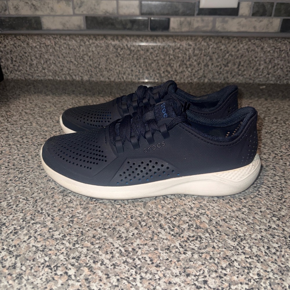 Crocs‎ LiteRide Pacer Mens Size 7 Navy Blue Comfort Walking Sneakers Shoes
